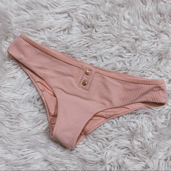 ❌SOLD❌Frankie’s Bikinis Alana ribbed button up XS - Picture 4 of 7